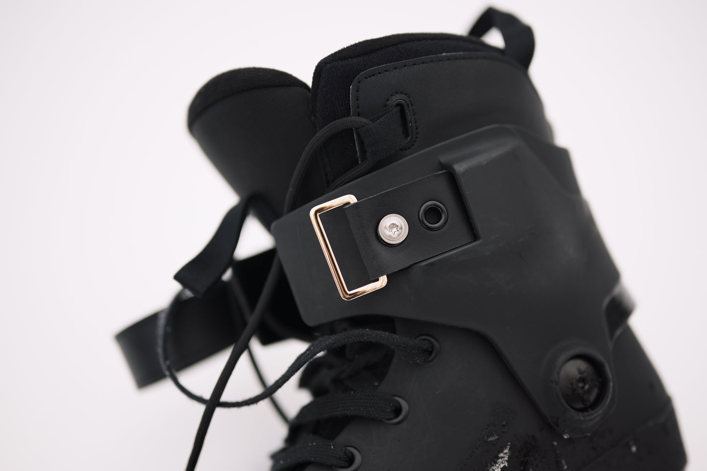 IQON Act 10 3 cm (1.20 inch) Gold Loop Aggressive Rollerblade Cuff Strap Builder